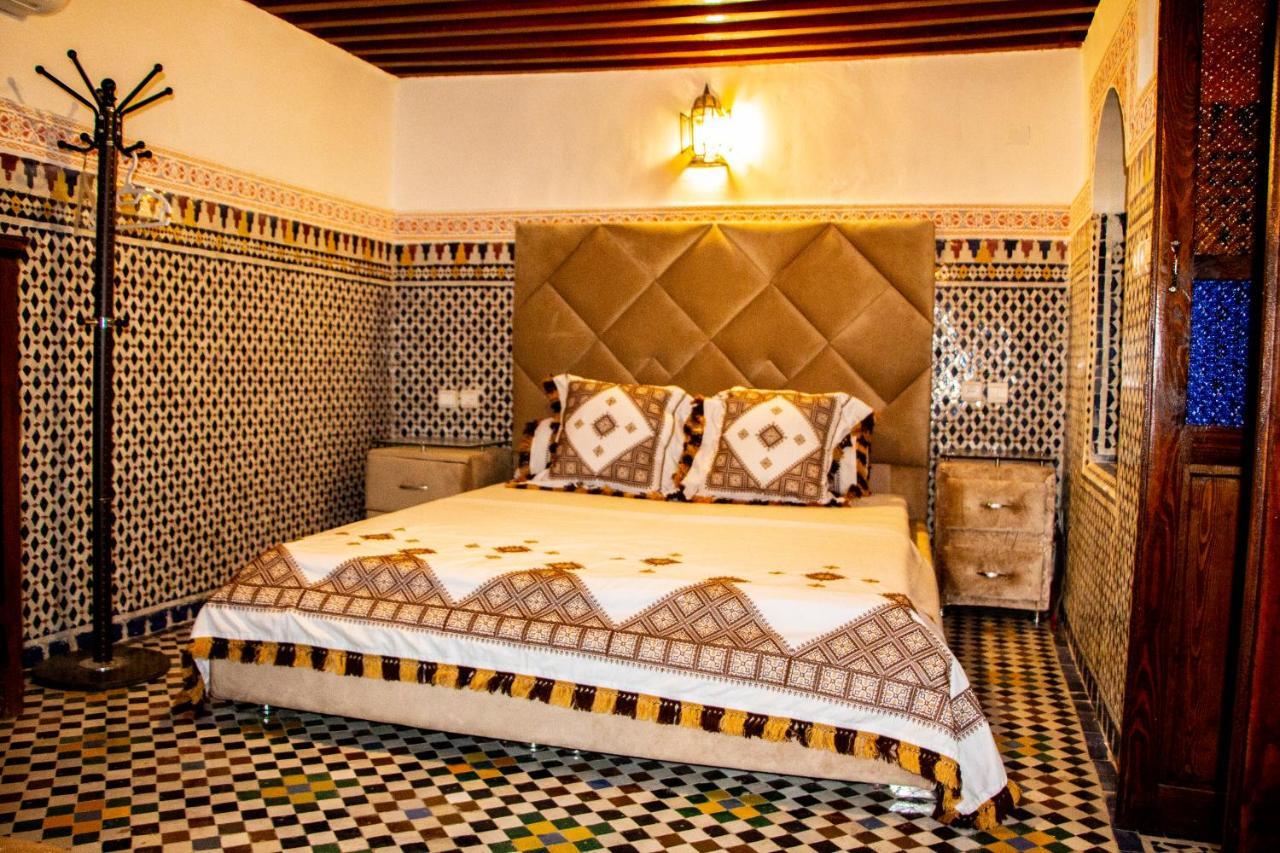 Riad Dar Senhaji Fes Luaran gambar