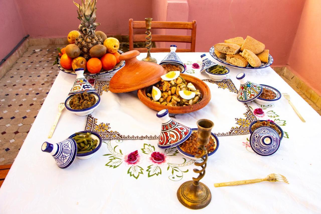 Riad Dar Senhaji Fes Luaran gambar